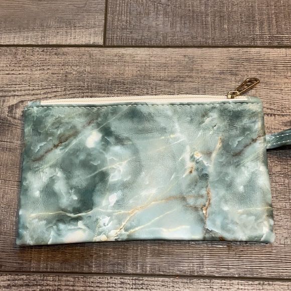 Green Marble  Wristlet Clutch Purse - Picture 9 of 13